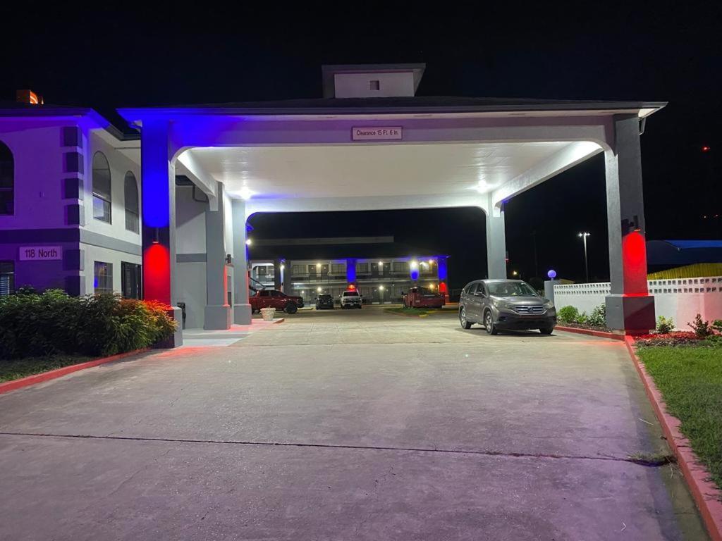 Texas Inn And Suites Raymondville Exterior foto